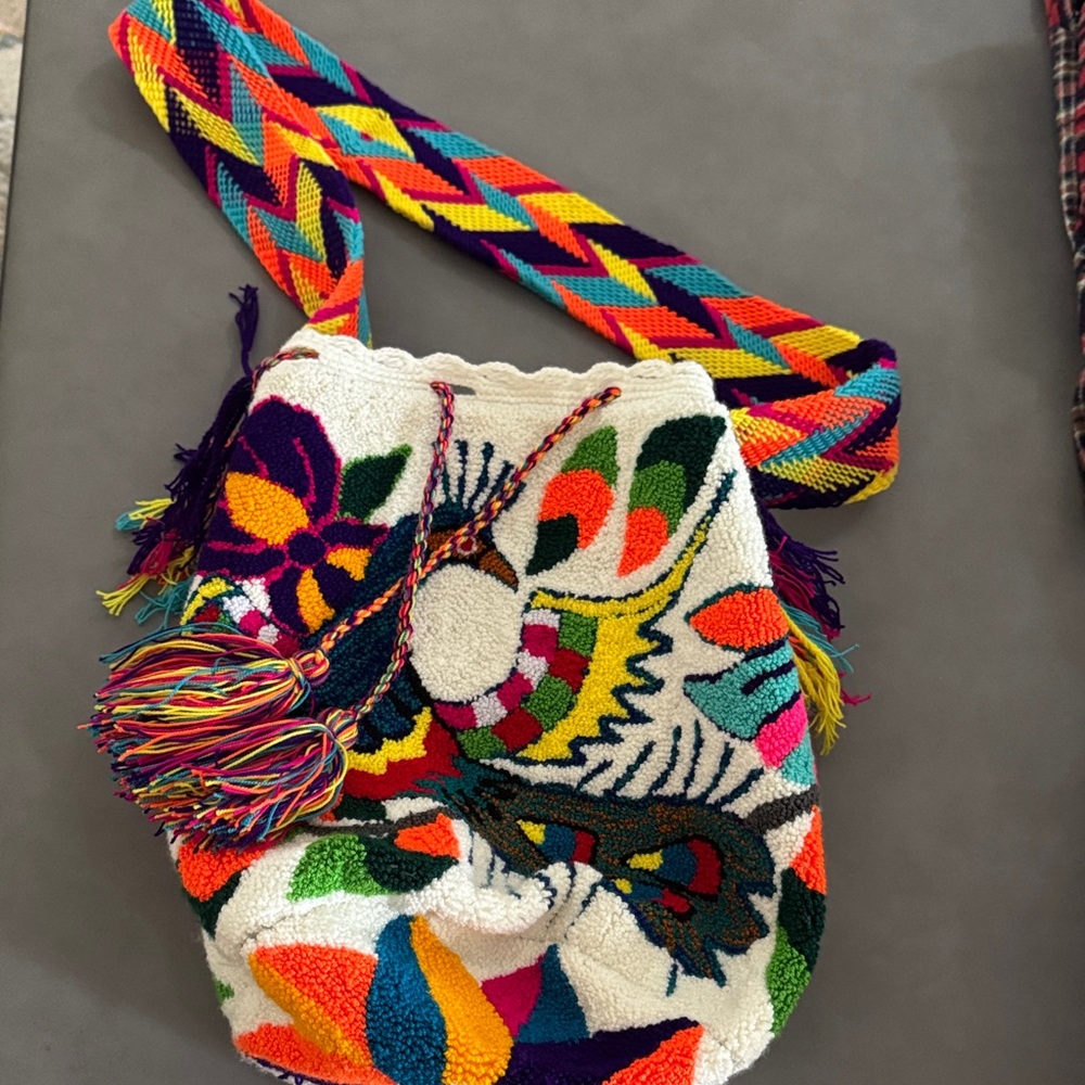 Colorful Handwoven Boho Bucket Bag Wayuu Style Crossbody Tote‎